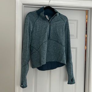 Lululemon long sleeve pullover